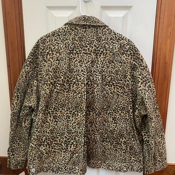 Free People NWT SZ XL CHEETAH JEAN JACKET (A1) - Picture 2 of 7